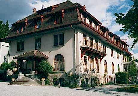 Ecole Nouvelle de la Suisse Romande, Шампери