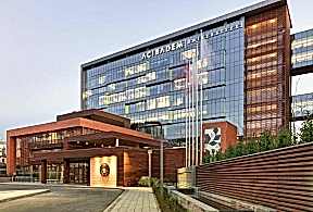 Acibadem University (Турция)